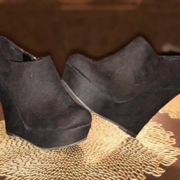 Mossimo Supply Co. Shoes - Black Mossimo Booties